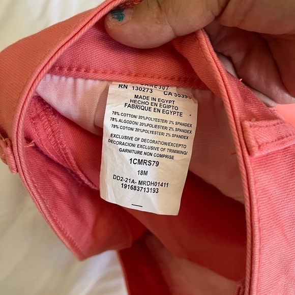 Coral shorts - Picture 3 of 3